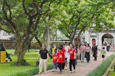 Hà Nội 'sốt' điểm tham quan, di tích dịp Quốc khánh 2-9