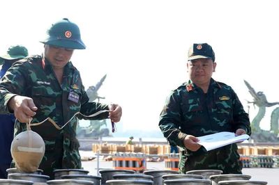 Cận cảnh trận địa pháo hoa ở Hà Nội trước giờ khai hỏa