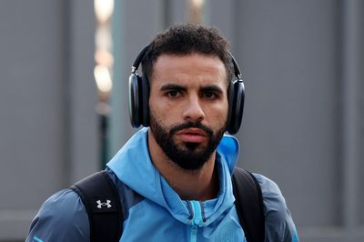 MU khước từ sao Man City