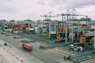 Chiếc hộp thép nhỏ bé thay đổi cả thế giới