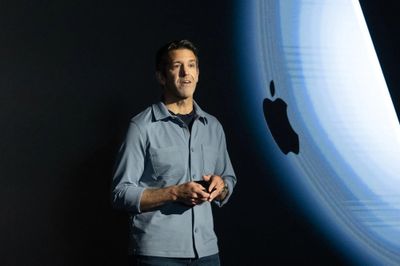Thông điệp đầu tiên của tân CEO Apple