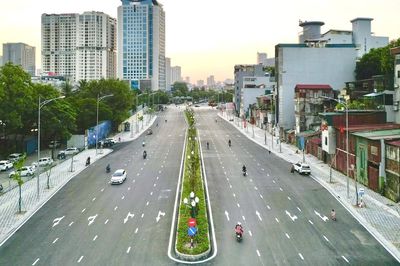 Hà Nội thông xe kỹ thuật đường Vành đai 1 đoạn Hoàng Cầu - Voi Phục