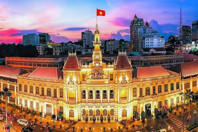 Kế hoạch số 452/KH-UBND: Nâng cao chất lượng đội ngũ cán bộ, công chức, viên chức cấp xã trên địa bàn TPHCM