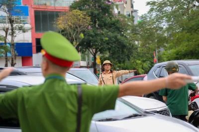 Hà Nội phân luồng từ xa trong ngày 2/9