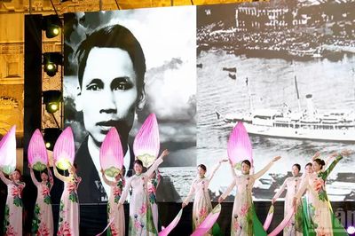'Bản hùng ca - Mùa thu lịch sử' trên quê hương cách mạng Tuyên Quang