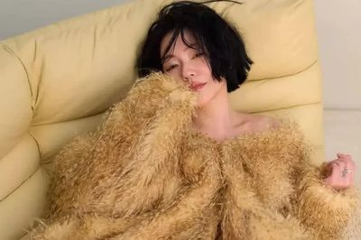 Từ Hy Đệ đẹp cuốn hút 'không thể rời mắt'