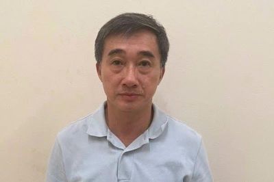 Vì sao Thứ trưởng Bộ Y tế Trần Văn Thuấn bị khởi tố?