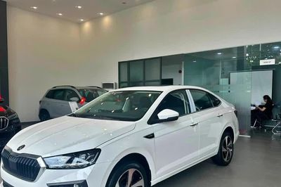 Skoda Slavia giảm giá xuống dưới ngưỡng 400 triệu đồng