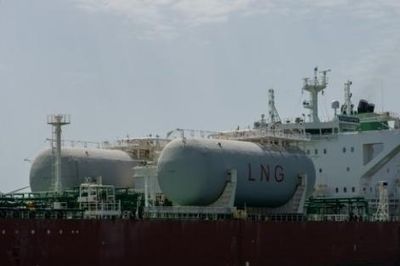 Nga tăng quy mô 'đội tàu bóng tối' để vận chuyển LNG sang châu Á?