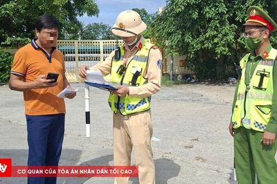 Nghệ An: Xử phạt hơn 2.000 trường hợp vi phạm giao thông dịp 2/9