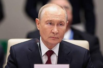 Ông Putin từ chối 'đóng băng' xung đột Ukraine, nói về việc Giám đốc CIA tới Nga