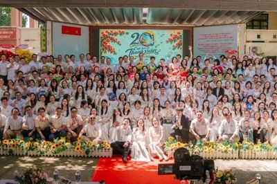 Tìm lại mình trong 'Cuộc hẹn với thanh xuân'