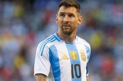 Messi chia tay tuyển Argentina, ai sẽ kế thừa chiếc áo số 10?