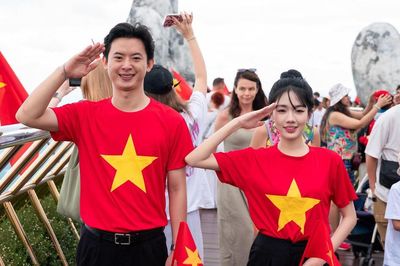 Hơn 3.300 tỷ đồng trong 5 ngày lễ, du khách chi tiền vào đâu ở Đà Nẵng?