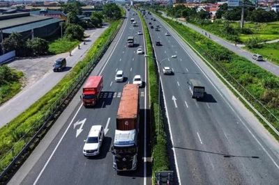 Rà soát quy định khoảng cách an toàn và mức phạt trên cao tốc