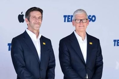Apple chính thức có CEO mới kế nhiệm Tim Cook