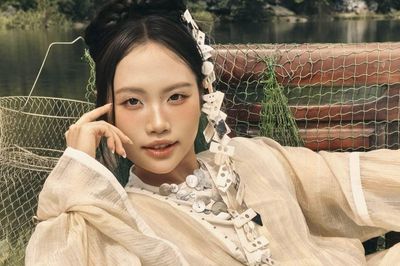 Phương Mỹ Chi khoe 'cơ ngơi tự xây'