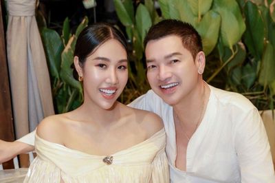 Hạnh phúc của nghệ sĩ Quang Minh bên vợ kém 37 tuổi trong dịp lễ