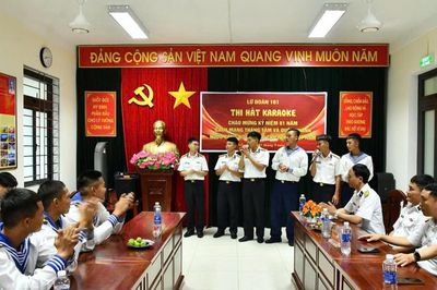 Vùng 3 Hải quân tưng bừng đón Tết Độc lập