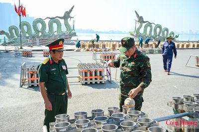 Hà Nội: Cận cảnh trận địa pháo hoa chào mừng Quốc khánh 2/9