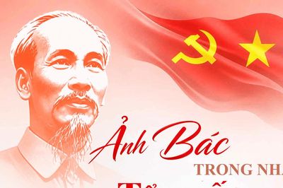 Ảnh Bác trong nhà, cờ Tổ quốc tung bay đón Quốc khánh