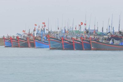 Điểm tựa cho ngư dân vươn khơi, bám biển