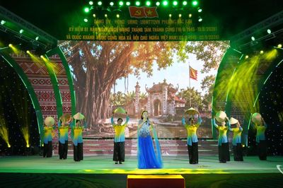 Sôi động đêm hội mừng Quốc khánh tại Phố đi bộ Sông Cầu