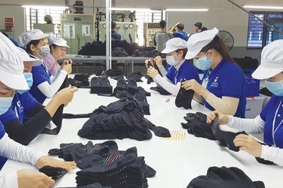 Những khoảng rộng để công nghiệp bứt phá