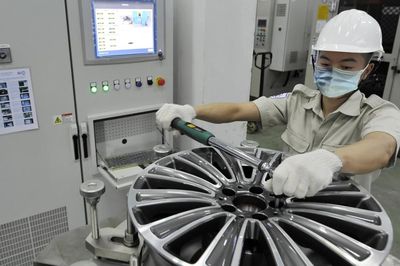 Từ 1/9, áp dụng mức giá thử nghiệm xe cơ giới mới