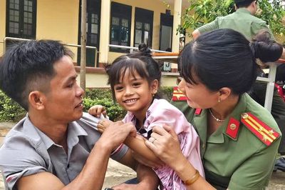 Làm việc xuyên lễ chuẩn bị năm học mới