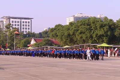 Tuổi trẻ Thủ đô trọn vẹn niềm tự hào và lòng biết ơn