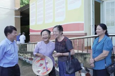 Trở về một miền ký ức