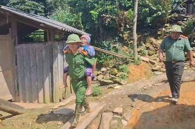 Xuyên đêm tìm kiếm cụ bà 81 tuổi mất tích ở Lào Cai