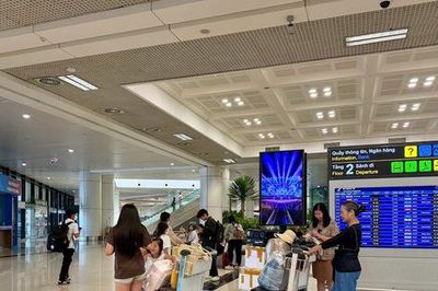 Ngày cuối nghỉ lễ Quốc khánh: Sân bay Nội Bài đón 120.000 lượt khách