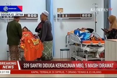 Hơn 500 học sinh Indonesia nhập viện nghi do ngộ độc thực phẩm