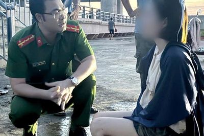 Mâu thuẫn chuyện gia đình, người phụ nữ định nhảy cầu tự tử