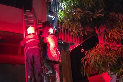 Kịp thời dập tắt đám cháy nhà dân tại Phú Lương, cứu 2 người thoát nạn an toàn