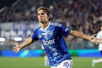 Lộ diện ứng viên tiếp quản áo số 10 của Messi