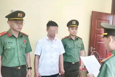 Chiêu trò chiếm đoạt gần 3 tỷ đồng học phí và làm giả giấy chứng nhận tốt nghiệp Trường Đại học Trưng Vương