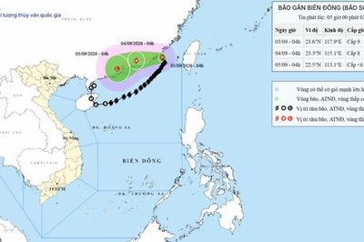 Bão số 5 di chuyển ra khỏi Biển Đông