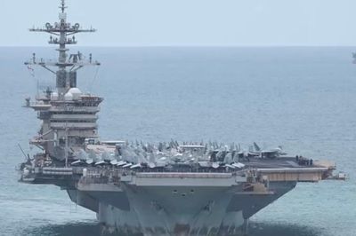 Tàu sân bay USS Abraham Lincoln của Mỹ rỉ sét do triển khai dài ngày