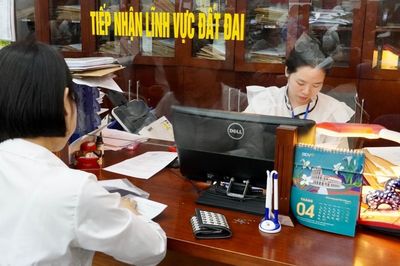 Bộ trả lời việc mua bán đất bằng giấy viết tay từ 1993 có bị phạt khi làm sổ đỏ