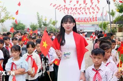 Cả nước thống nhất thời gian khai giảng, kết hợp trực tiếp và trực tuyến