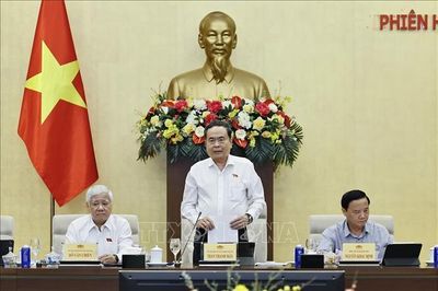 Khai mạc Phiên họp thứ 6 của Ủy ban Thường vụ Quốc hội