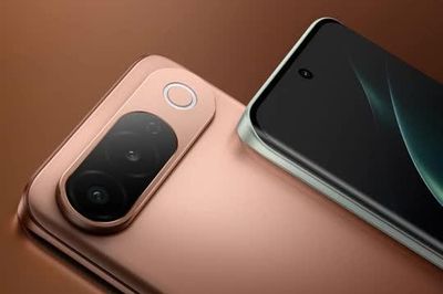 Smartphone độ bền quân đội, chip Dimensity 7500 Turbo, pin 7.050mAh, giá gần 9 triệu đồng