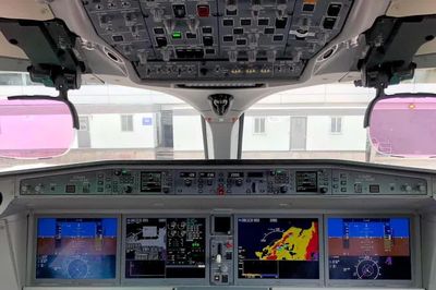 Thiết bị mô phỏng buồng lái máy bay A220 đầu tiên tại châu Á