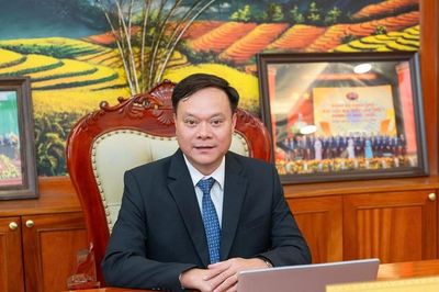 Ông Nguyễn Đình Khoát được bổ nhiệm làm Tổng Giám đốc Công ty TNHH MTV Đạm Ninh Bình