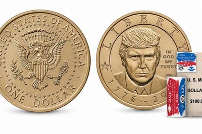 Mỹ mở bán đồng xu một USD có hình ông Trump