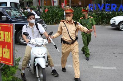 Tuyên truyền, kiểm soát đảm bảo ATGT cho học sinh