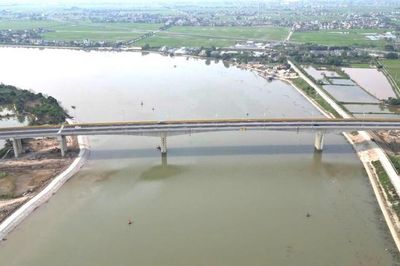 Ninh Bình quy hoạch đô thị hai bên sông Đáy rộng khoảng 6.670 ha